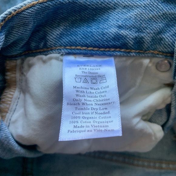 Everlane “the Denim Reconstructed Skirt” - Size 24 - Picture 6 of 6